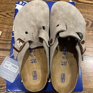 NWT Birkenstock Boston Regular Fit Clog Suede Soft Footbed Taupe